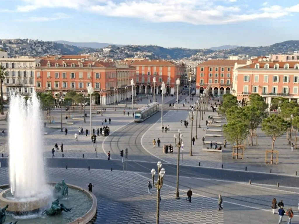 Apartment Avenue Des Fleurs Nizza